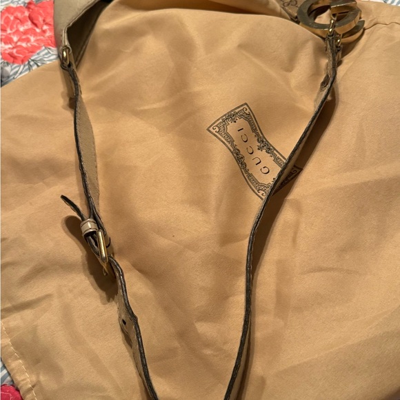 Authentic Gucci Hobo Bag - Picture 6 of 7